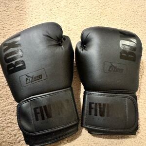 Black Boxing Gloves